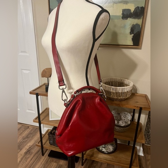 Cécile & Jeanne Paris Red Leather Vintage Doctor Bag Top Handle Crossbody Chic - Picture 3 of 13